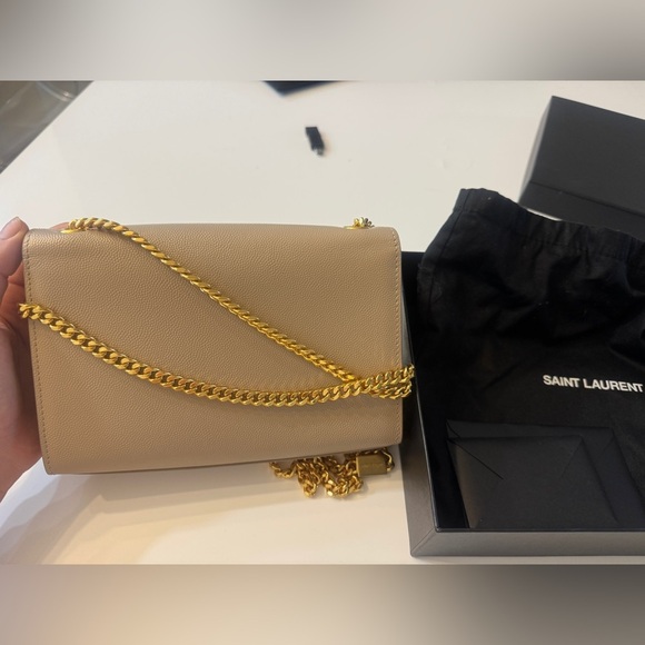 Yves Saint Laurent Beige Leather Crossbody with Gold Chain - Picture 7 of 7